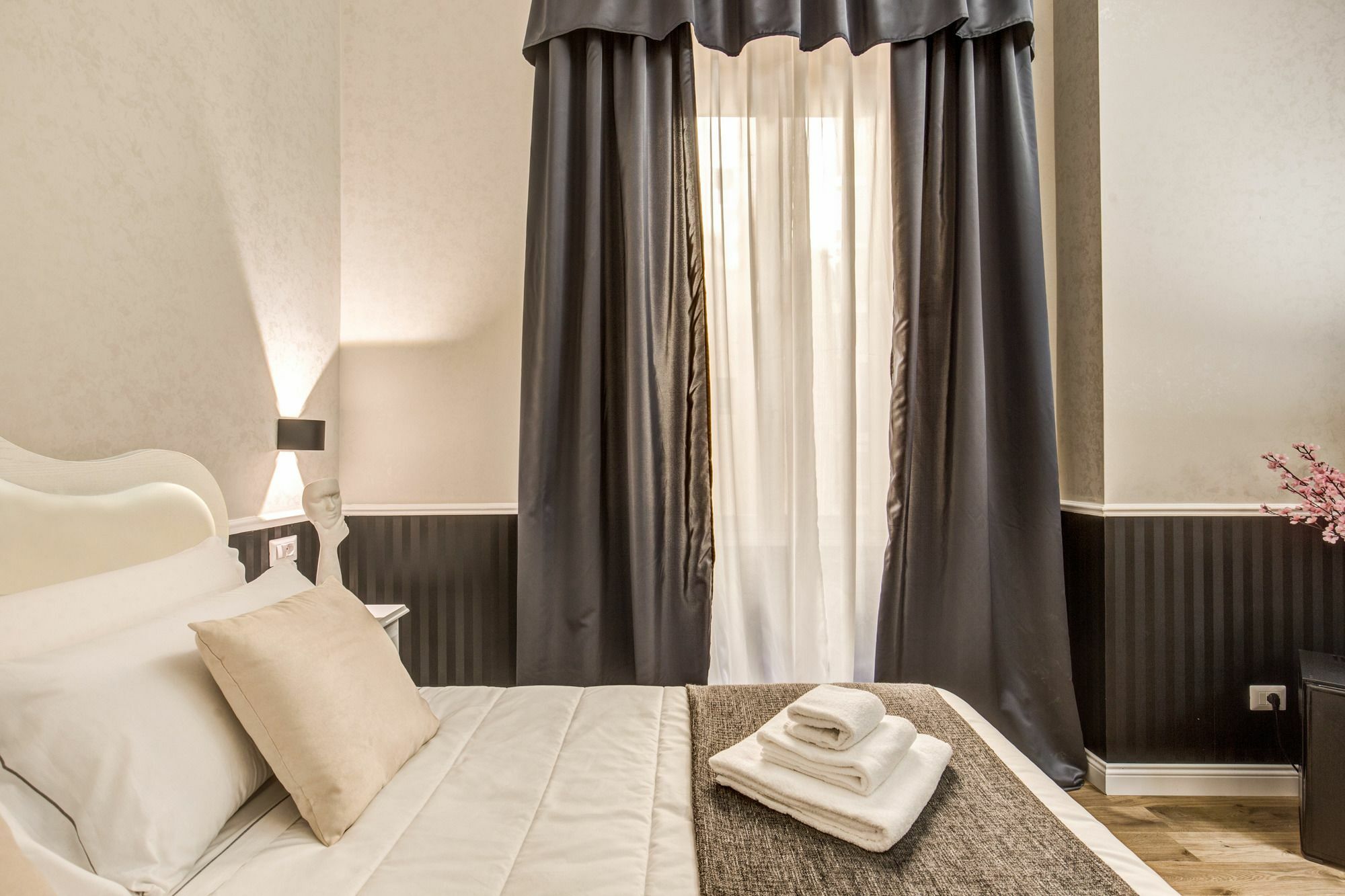 Suite In Rome Veneto Exteriör bild